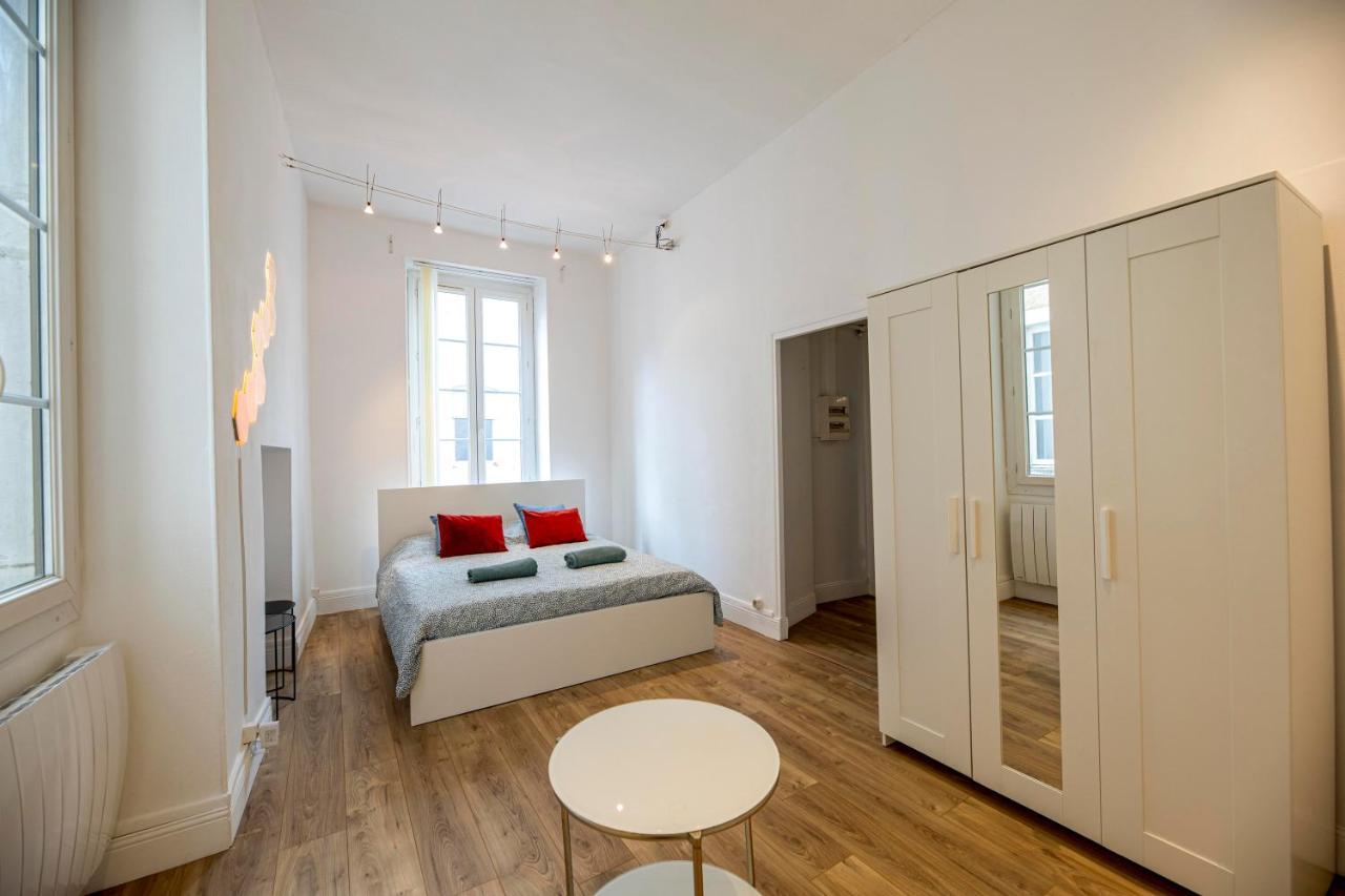 Coeur De Ville, Magnifique Appartement + Parking Pau Eksteriør bilde