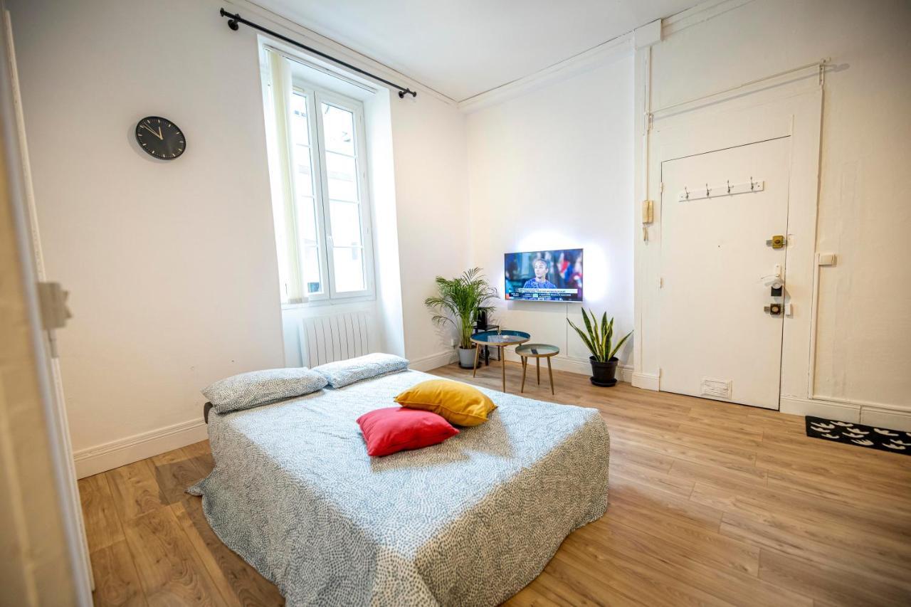 Coeur De Ville, Magnifique Appartement + Parking Pau Eksteriør bilde